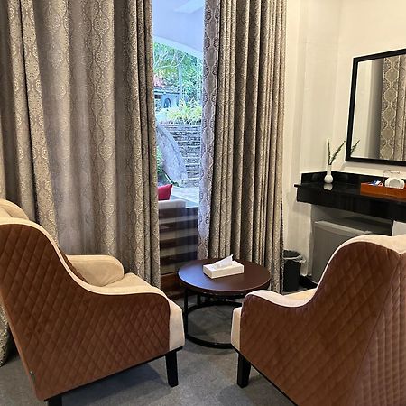 Elegant Hotel Kandy Eksteriør billede
