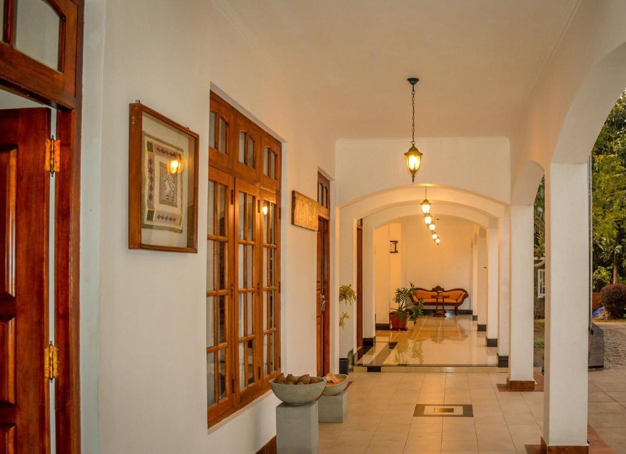 Elegant Hotel Kandy Eksteriør billede