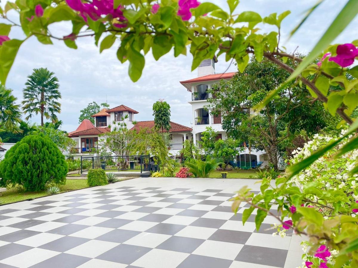 Elegant Hotel Kandy Eksteriør billede