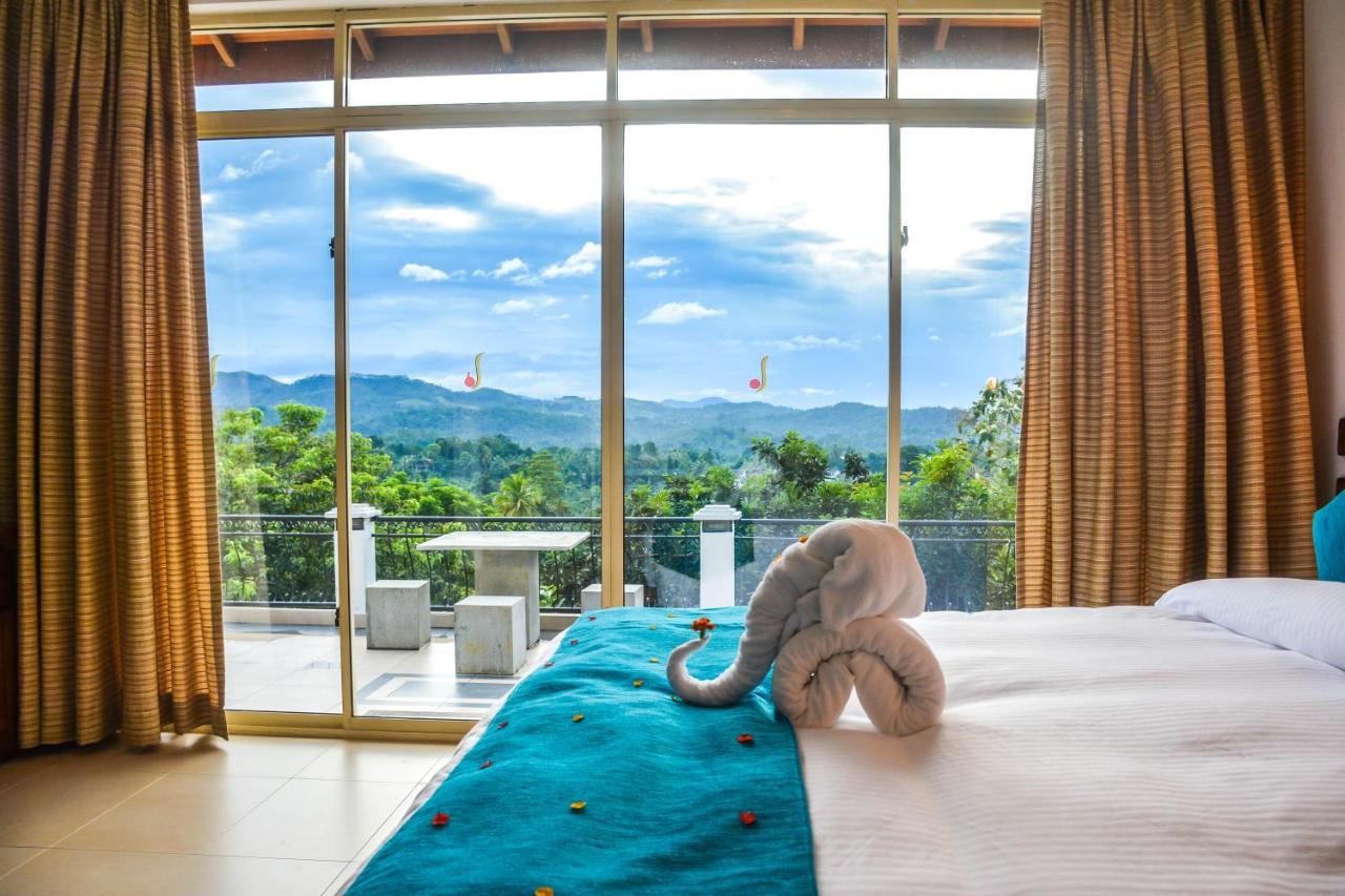 Elegant Hotel Kandy Eksteriør billede