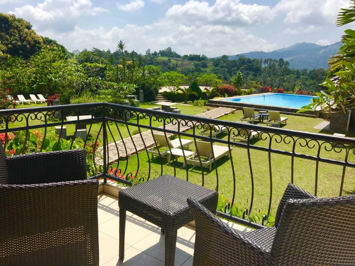 Elegant Hotel Kandy Eksteriør billede